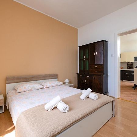Apartment Dobric Koromacno Ngoại thất bức ảnh