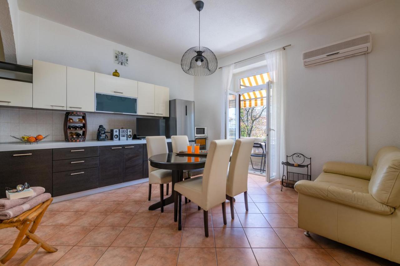 Apartment Dobric Koromacno Ngoại thất bức ảnh