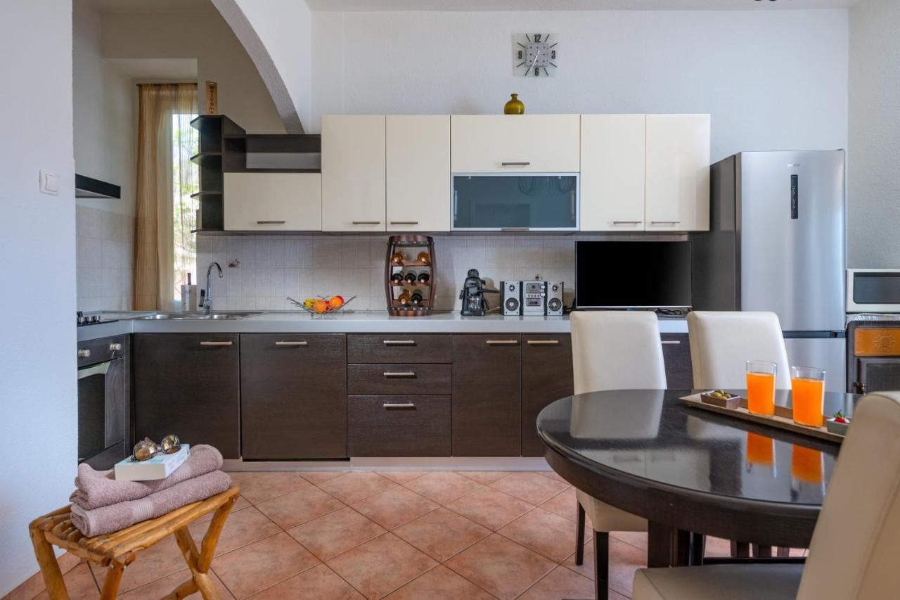 Apartment Dobric Koromacno Ngoại thất bức ảnh